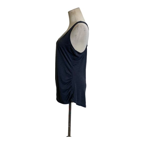 Old Navy Active semi fitted racer back gray tank top size M - Picture 6 of 9